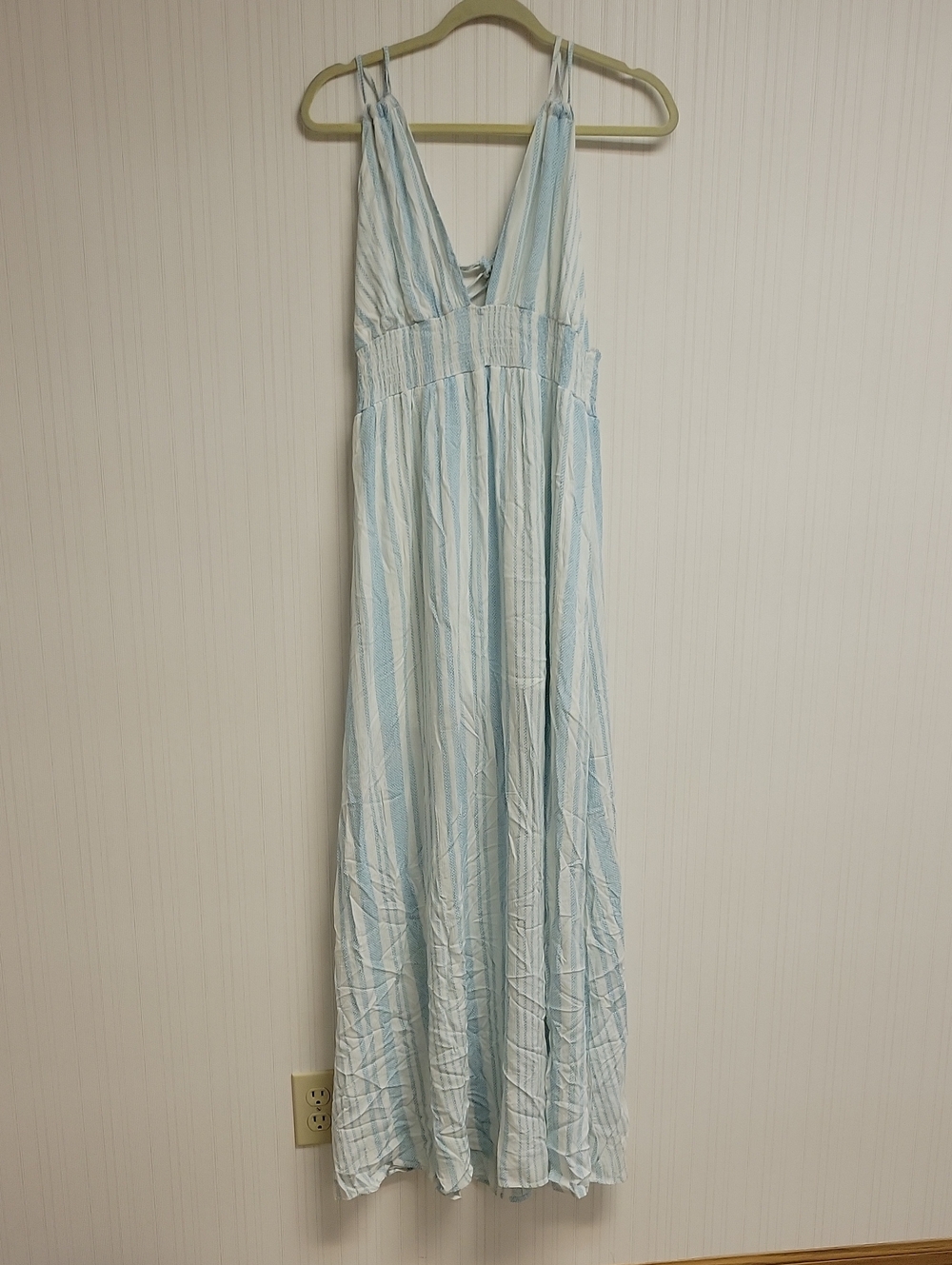 Timing Light Blue & White Striped V-Neck Maxi Dress, New Large Summer Date Night